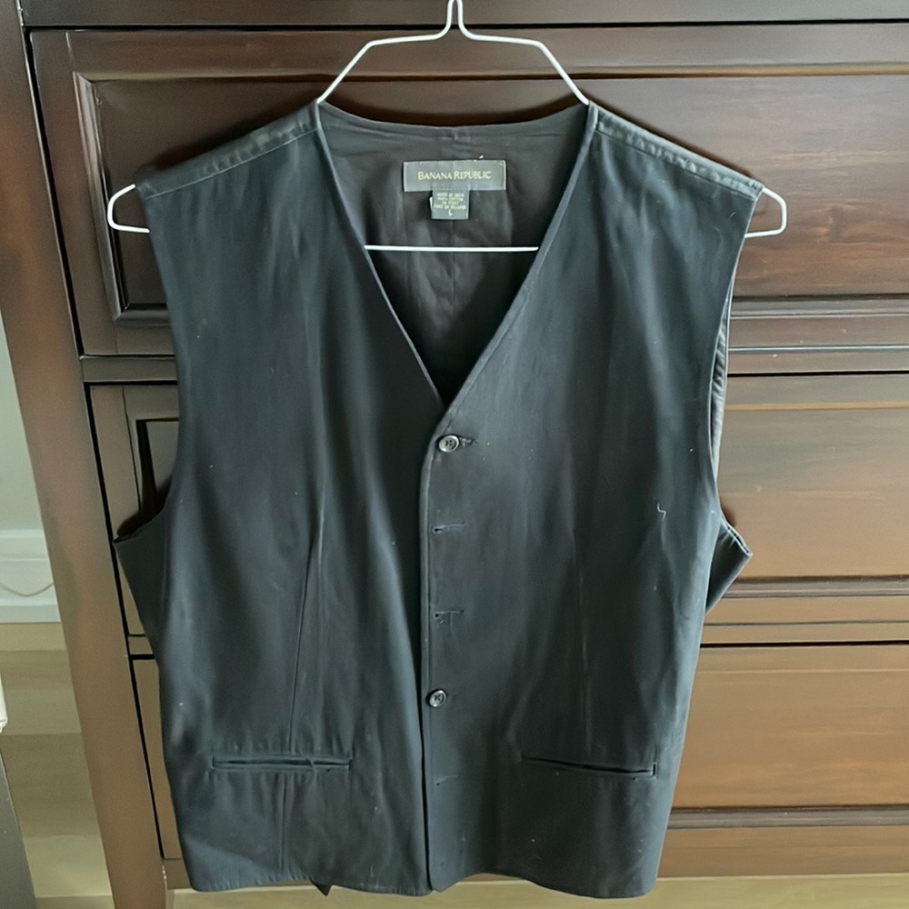 Banana Republic button down vest size L